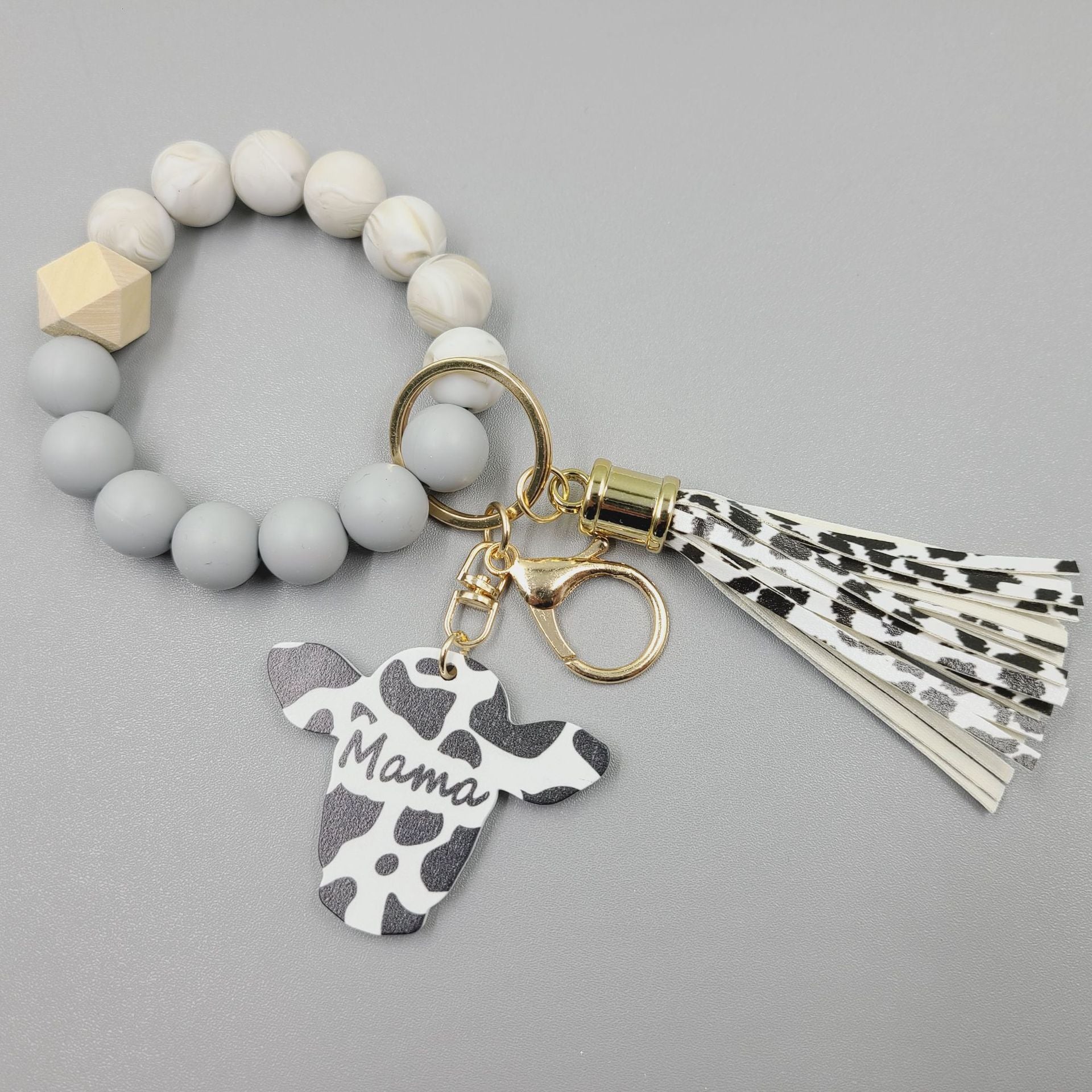 Wholesale Western Style Wood Chips MAMA Bull Head Silicone Beads Bracelet Keychain